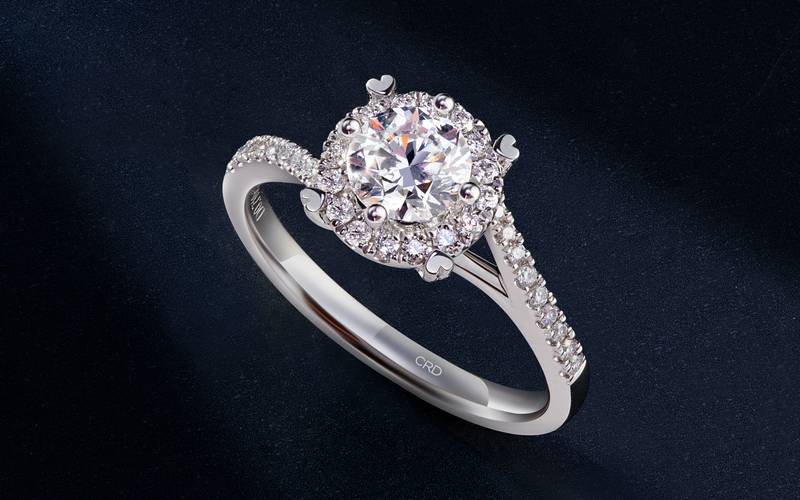 钻戒选购攻略如何买到性价比高的钻石戒指